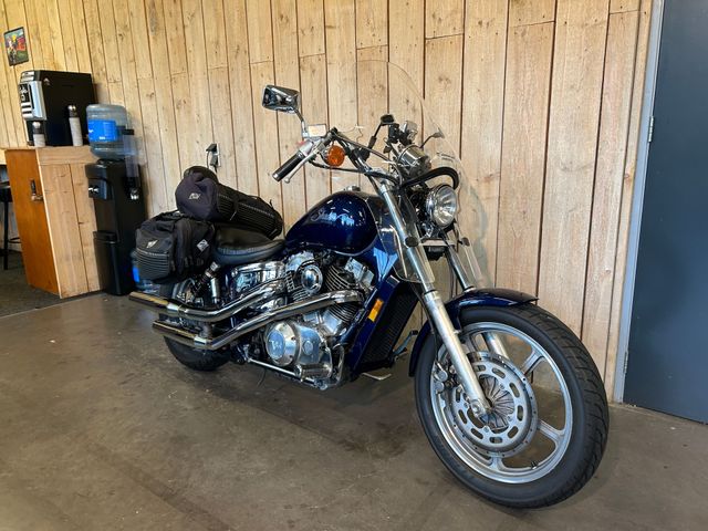 honda - vt-1100-c-shadow