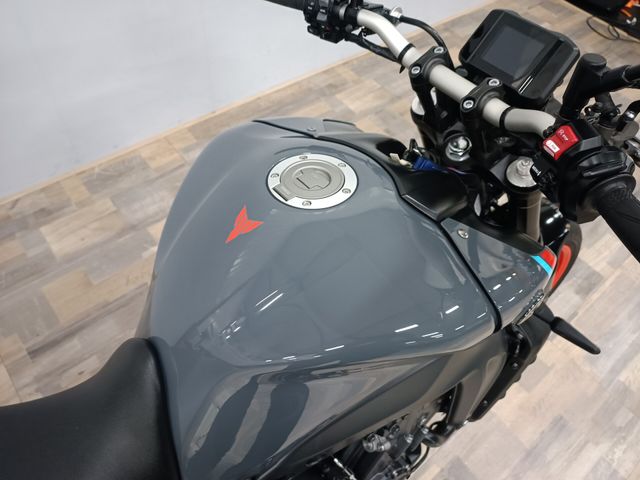 yamaha - mt-09-abs