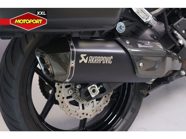 kawasaki - versys-1000-se-tourer