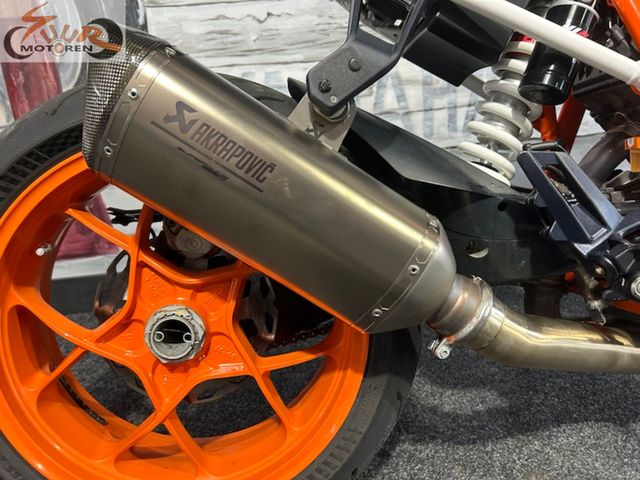 ktm - 1290-super-duke-r-se