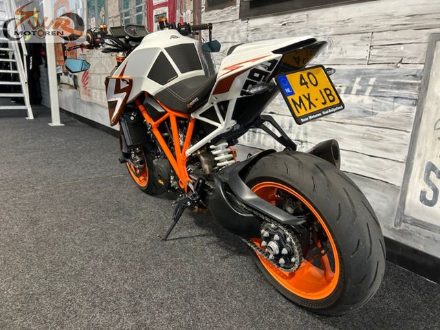 ktm - 1290-super-duke-r-se