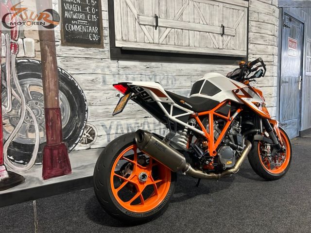 ktm - 1290-super-duke-r-se