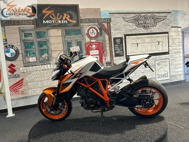 ktm - 1290-super-duke-r-se