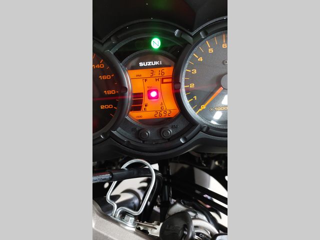 suzuki - v-strom-650