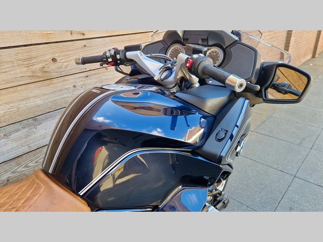 bmw - r-1250-rt
