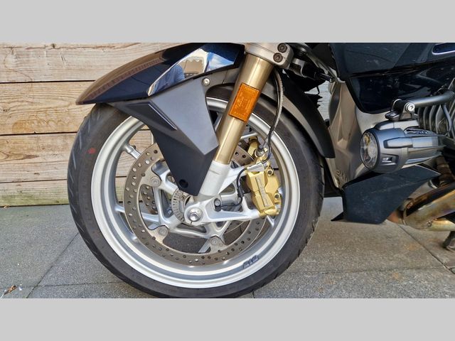 bmw - r-1250-rt
