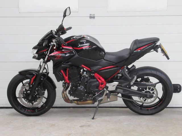 kawasaki - z650