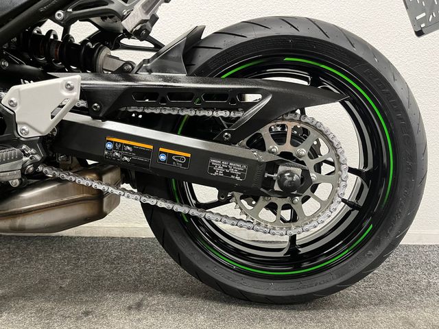 kawasaki - z900
