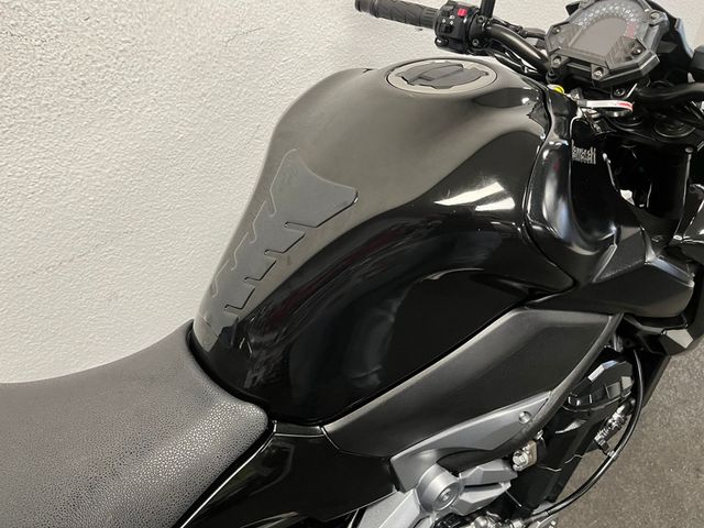 kawasaki - z900