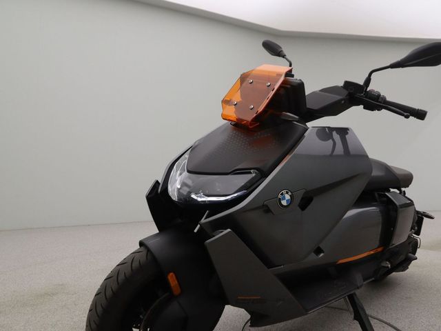 bmw - ce-04