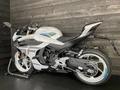 Cfmoto 450SR Demo Nebula White 2026 occasion – foto 9 van 15