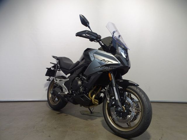cfmoto - 700-mt