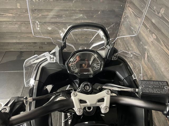 triumph - tiger-sport-800