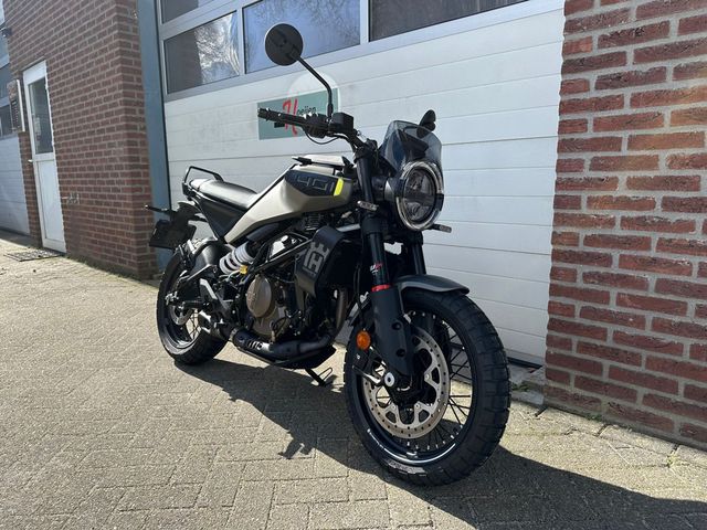 husqvarna - svartpilen-401