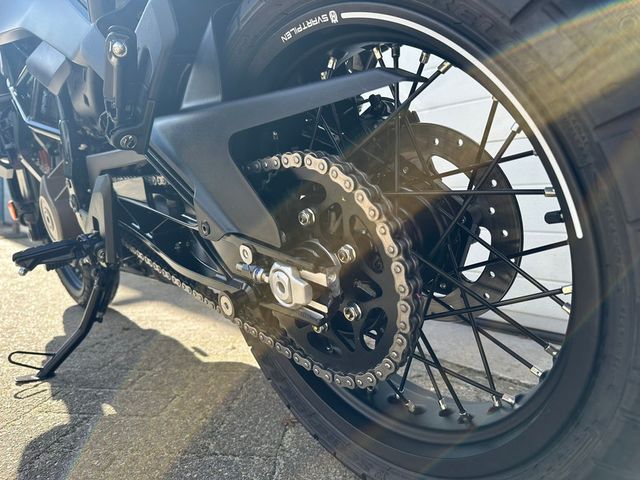 husqvarna - svartpilen-401