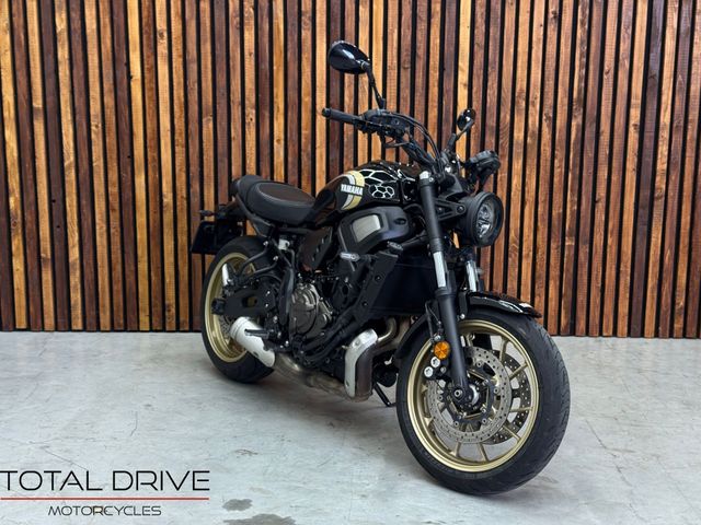 yamaha - xsr-700-abs