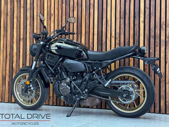 yamaha - xsr-700-abs