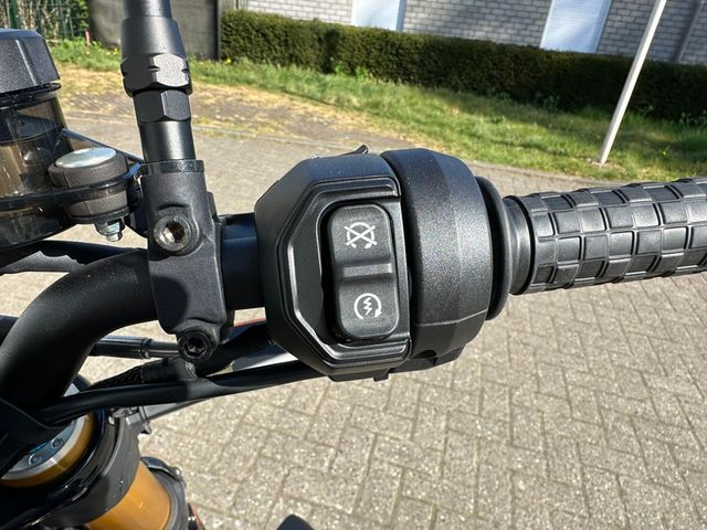indian - ftr-carbon