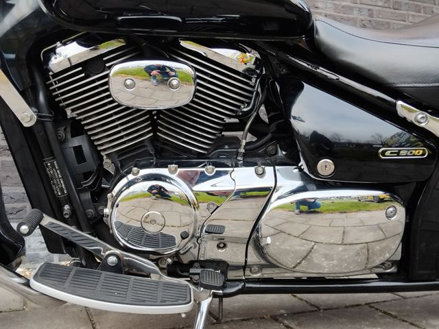 suzuki - intruder-c-800-lc