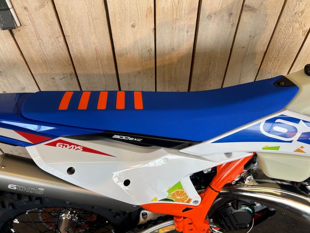 ktm - 300-exc-six-days