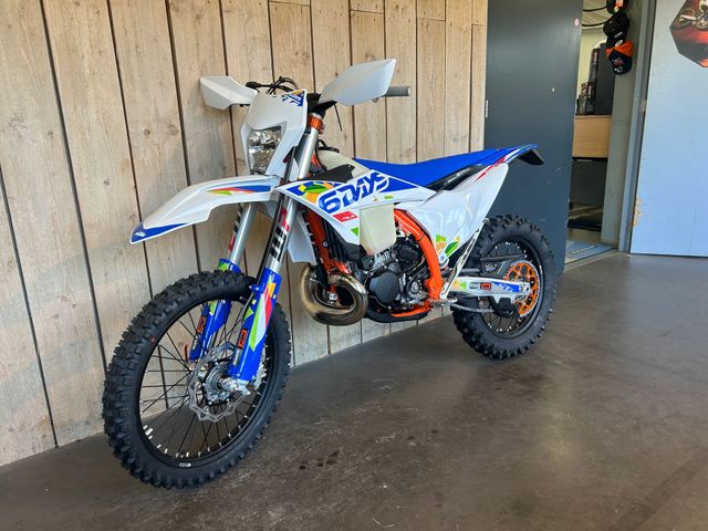 ktm - 300-exc-six-days