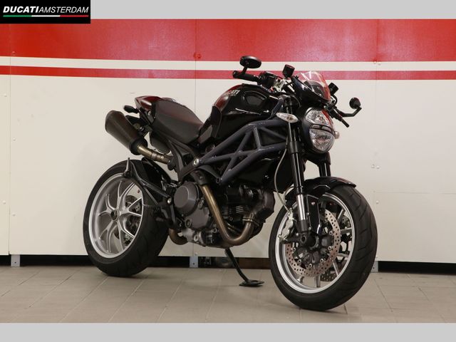 ducati - m-1100
