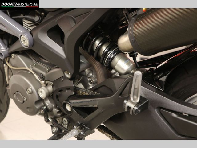 ducati - m-1100