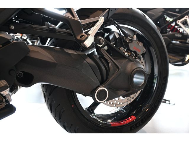 bmw - r-1300-rs