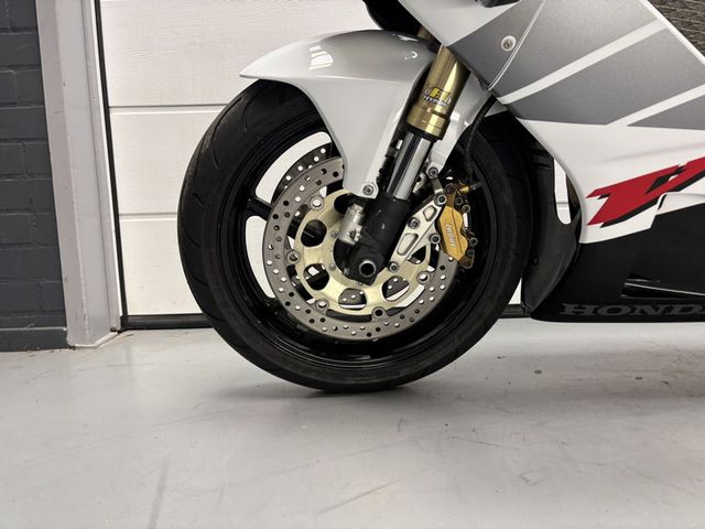 honda - vtr-1000-sp-2