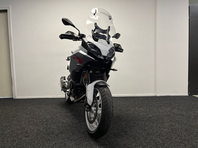 bmw - f-900-xr
