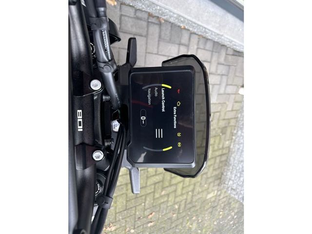 husqvarna - svartpilen-801