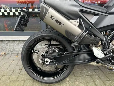 HUSQVARNA SVARTPILEN 801 – foto 4
