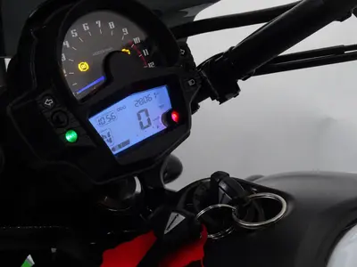 KAWASAKI VULCAN S – foto 3