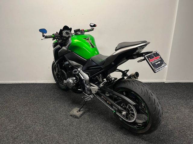kawasaki - z900