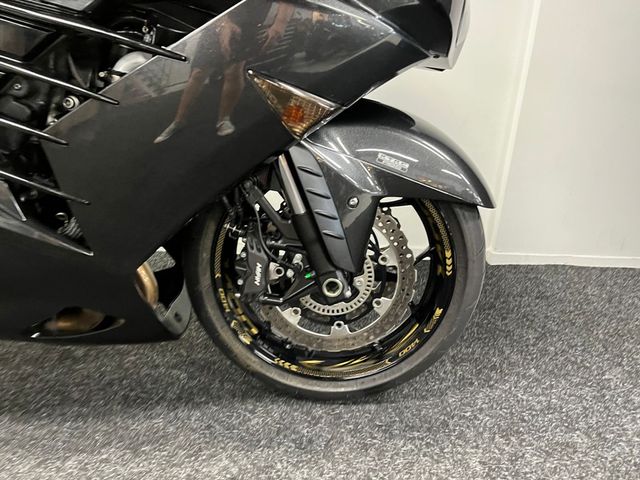 kawasaki - zzr-1400-abs