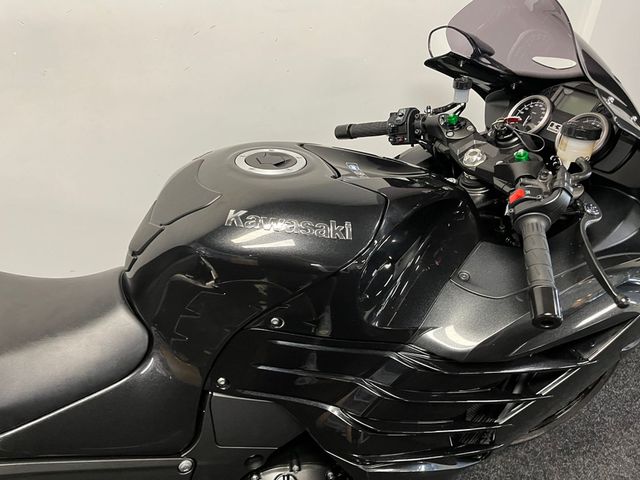 kawasaki - zzr-1400-abs