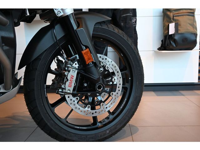 bmw - r-1300-gs-adventure-trophy