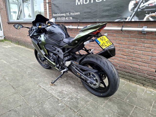 kawasaki - ninja-zx-4r