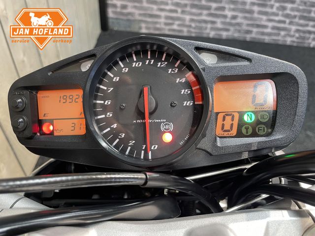 suzuki - gsr-600-a