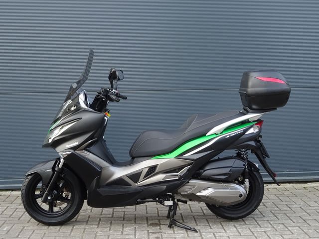 kawasaki - j-300