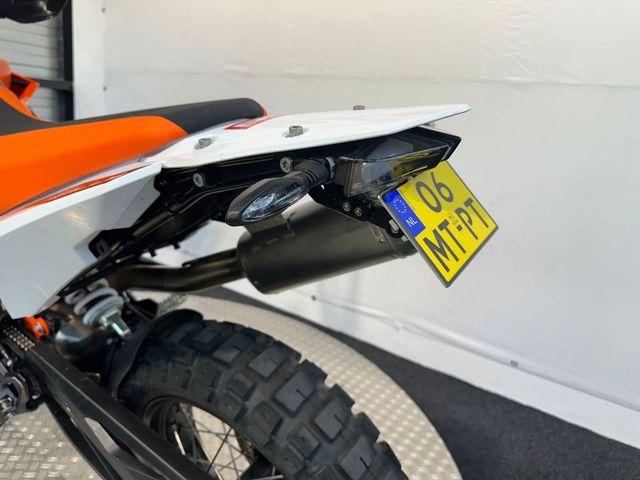 ktm - 890-adventure-r-rally