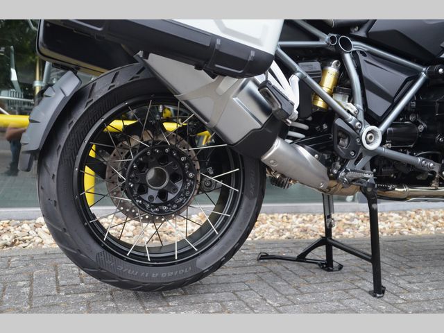 bmw - r-1200-gs-triple-black-edition