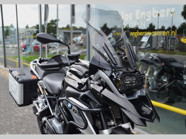 bmw - r-1200-gs-triple-black-edition
