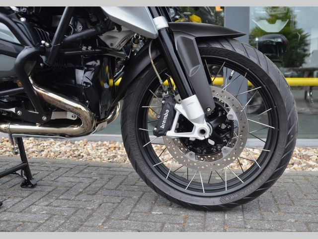 bmw - r-1200-gs-triple-black-edition
