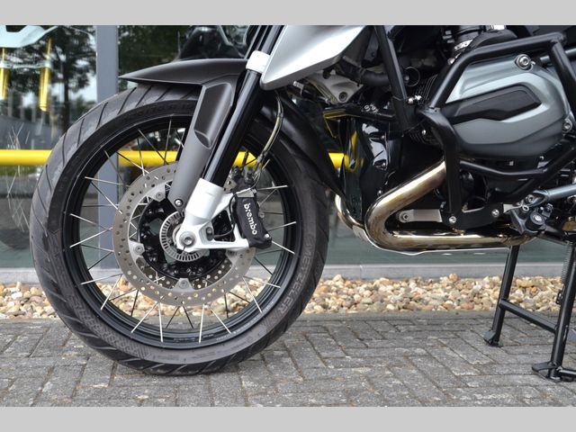bmw - r-1200-gs-triple-black-edition