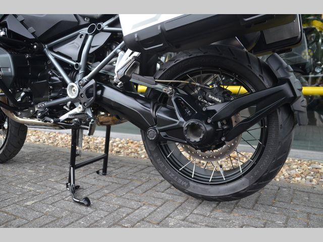 bmw - r-1200-gs-triple-black-edition