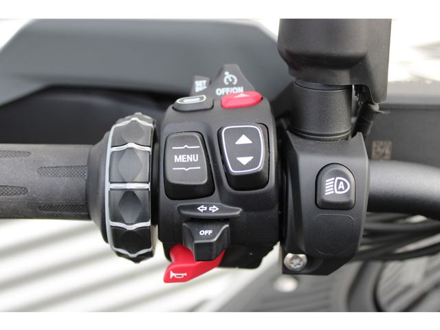 bmw - r-1300-gs-adventure