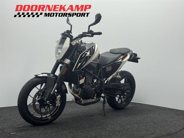 ktm - 690-duke-abs