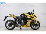 SUZUKI GSX-8R