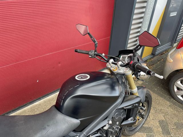 triumph - street-triple-675